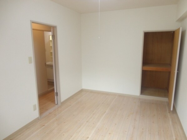 第二宮前平中央ハイツの物件内観写真